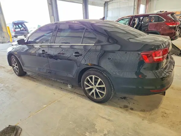 3VWDB7AJ9HM276503 2017 VOLKSWAGEN JETTA - Image 2