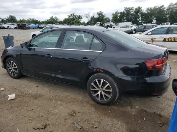 3VWDB7AJ9HM281085 2017 VOLKSWAGEN JETTA - Image 2