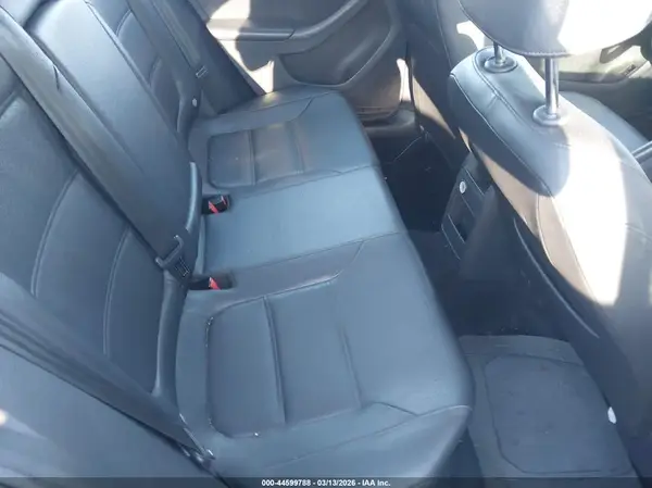 3VWDB7AJ9HM291924 2017 VOLKSWAGEN JETTA - Image 8