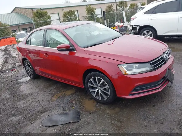 3VWDB7AJ9HM293107 2017 VOLKSWAGEN JETTA - Image 1