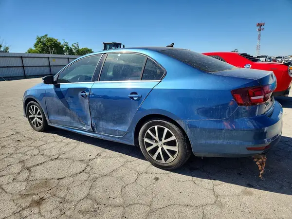 3VWDB7AJ9HM293799 2017 VOLKSWAGEN JETTA - Image 2
