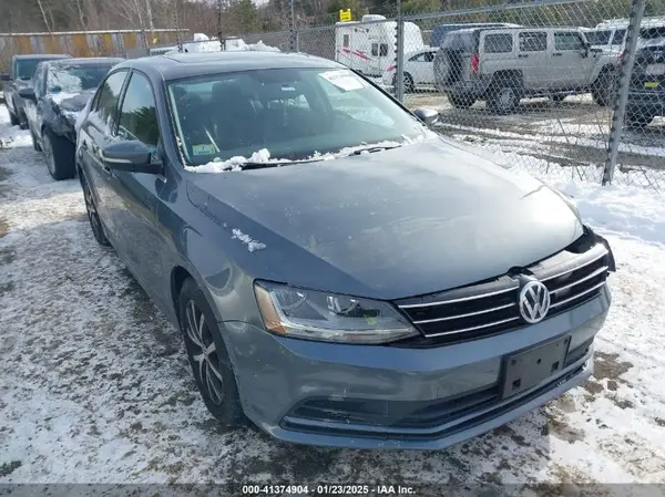 3VWDB7AJ9HM298629 2017 VOLKSWAGEN JETTA - Image 1