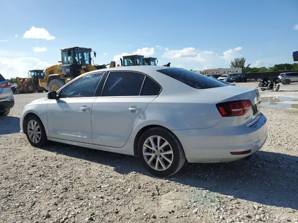 3VWDB7AJ9HM315588 2017 VOLKSWAGEN JETTA - Image 2