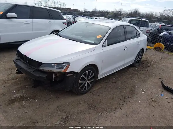 3VWDB7AJ9HM337624 2017 VOLKSWAGEN JETTA - Image 2