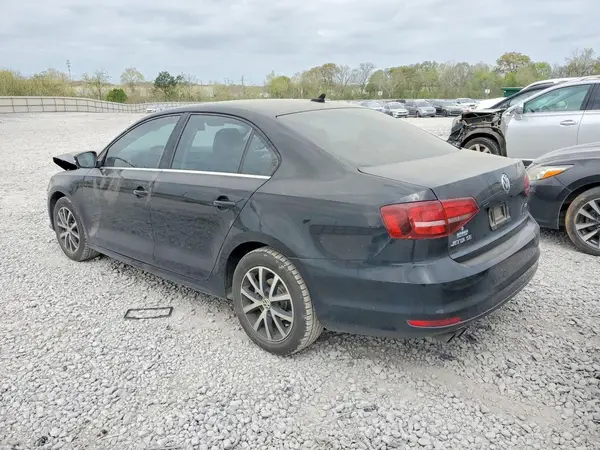3VWDB7AJ9HM337641 2017 VOLKSWAGEN JETTA - Image 2