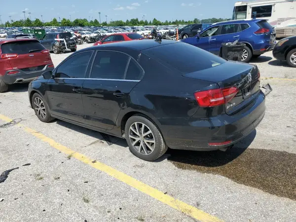 3VWDB7AJ9HM355279 2017 VOLKSWAGEN JETTA - Image 2