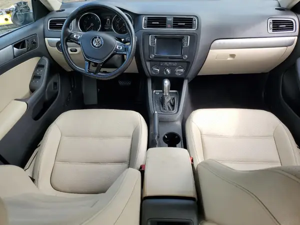 3VWDB7AJ9HM356352 2017 VOLKSWAGEN JETTA - Image 8
