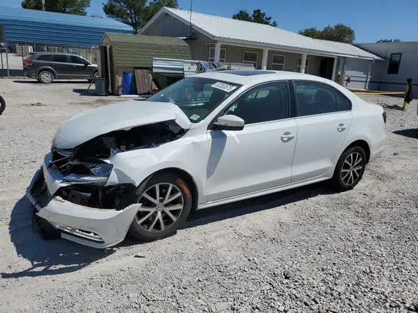 3VWDB7AJ9HM360322 2017 VOLKSWAGEN JETTA - Image 1