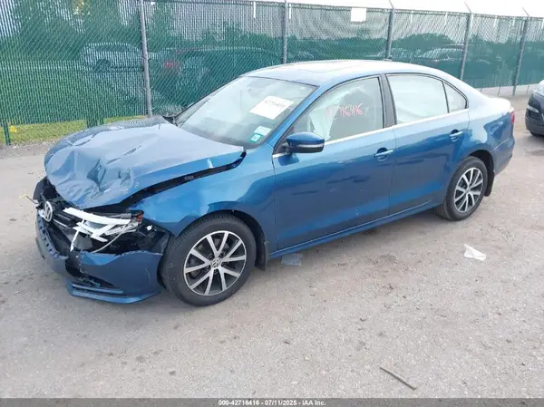 3VWDB7AJ9HM361812 2017 VOLKSWAGEN JETTA - Image 2