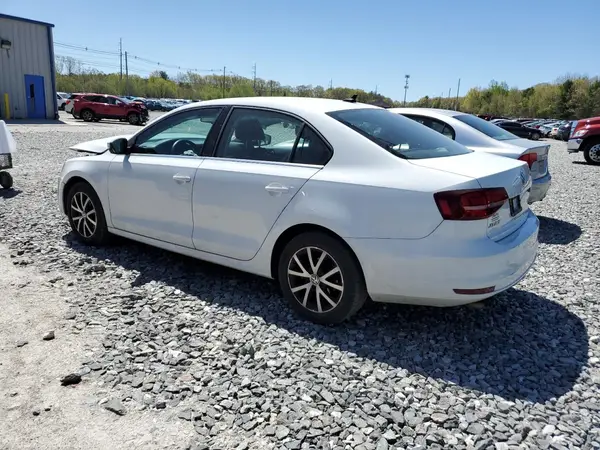 3VWDB7AJ9HM370428 2017 VOLKSWAGEN JETTA - Image 2