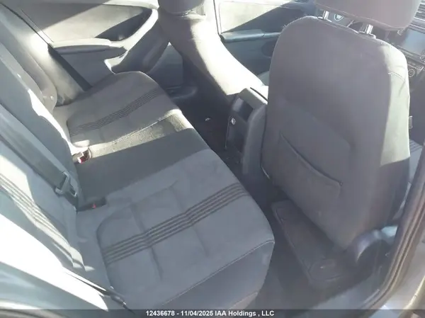 3VWDB7AJ9HM372647 2017 VOLKSWAGEN JETTA - Image 8