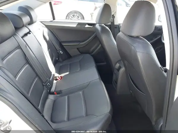 3VWDB7AJ9HM384202 2017 VOLKSWAGEN JETTA - Image 8