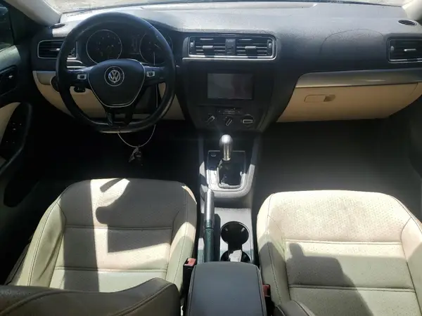 3VWDB7AJ9HM384880 2017 VOLKSWAGEN JETTA - Image 8
