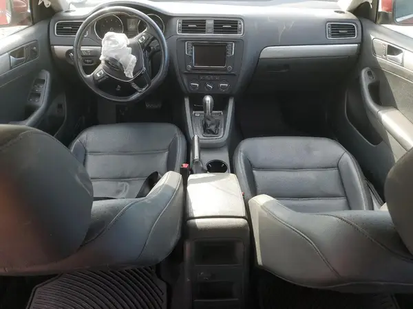 3VWDB7AJ9HM391697 2017 VOLKSWAGEN JETTA - Image 8