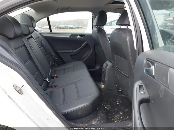 3VWDB7AJ9HM393496 2017 VOLKSWAGEN JETTA - Image 8