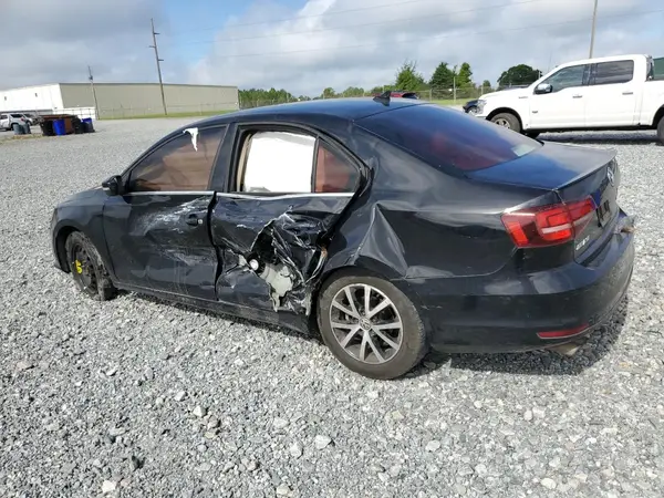 3VWDB7AJ9HM397418 2017 VOLKSWAGEN JETTA - Image 2