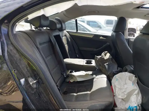 3VWDB7AJ9HM400494 2017 VOLKSWAGEN JETTA - Image 8