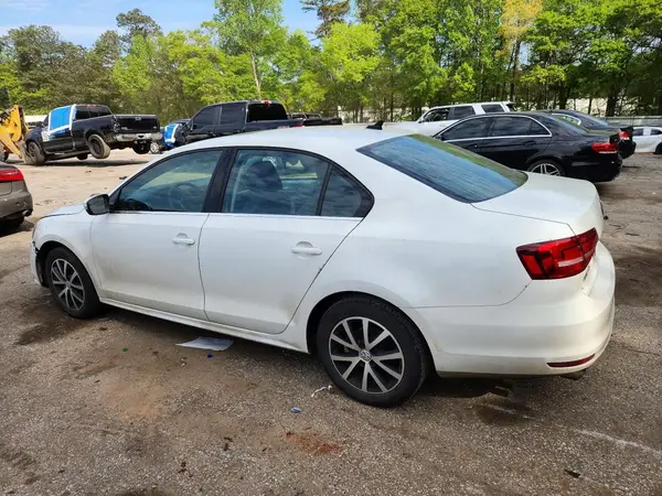3VWDB7AJ9HM404531 2017 VOLKSWAGEN JETTA - Image 2