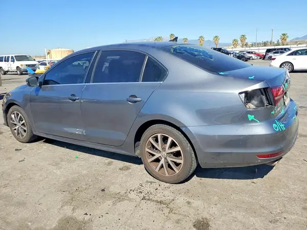 3VWDB7AJ9HM406182 2017 VOLKSWAGEN JETTA - Image 2