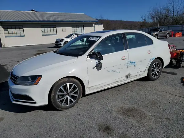3VWDB7AJ9HM409874 2017 VOLKSWAGEN JETTA - Image 1