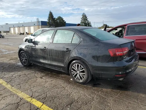 3VWDB7AJ9JM218266 2018 VOLKSWAGEN JETTA - Image 2