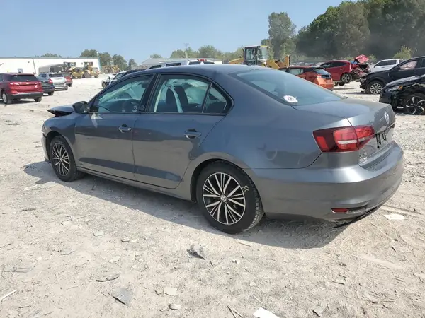 3VWDB7AJ9JM219949 2018 VOLKSWAGEN JETTA - Image 2