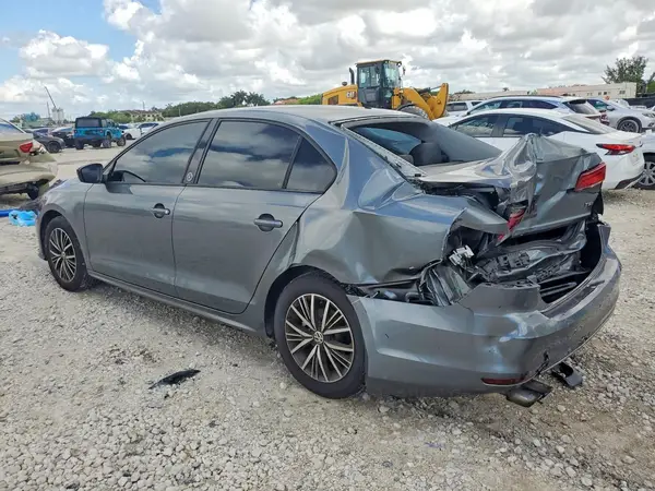 3VWDB7AJ9JM222964 2018 VOLKSWAGEN JETTA - Image 2