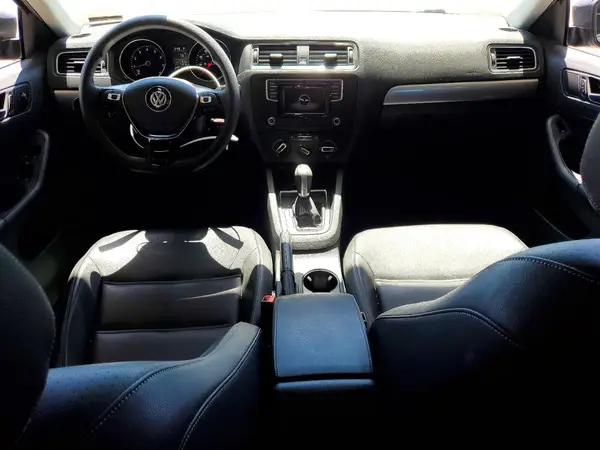 3VWDB7AJ9JM238324 2018 VOLKSWAGEN JETTA - Image 8