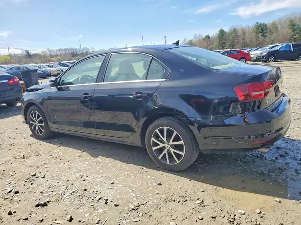 3VWDB7AJ9JM245628 2018 VOLKSWAGEN JETTA - Image 2