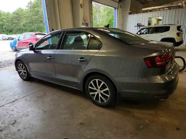 3VWDB7AJ9JM247461 2018 VOLKSWAGEN JETTA - Image 2