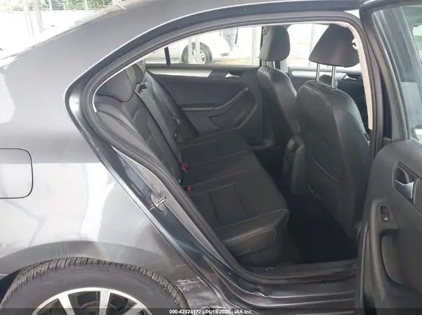 3VWDB7AJ9JM258590 2018 VOLKSWAGEN JETTA - Image 8