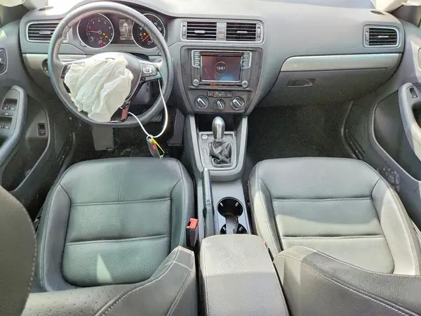 3VWDB7AJ9JM260730 2018 VOLKSWAGEN JETTA - Image 8