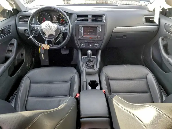 3VWDB7AJ9JM263076 2018 VOLKSWAGEN JETTA - Image 8