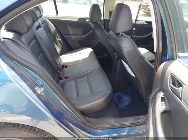 3VWDB7AJXHM206959 2017 VOLKSWAGEN JETTA - Image 8