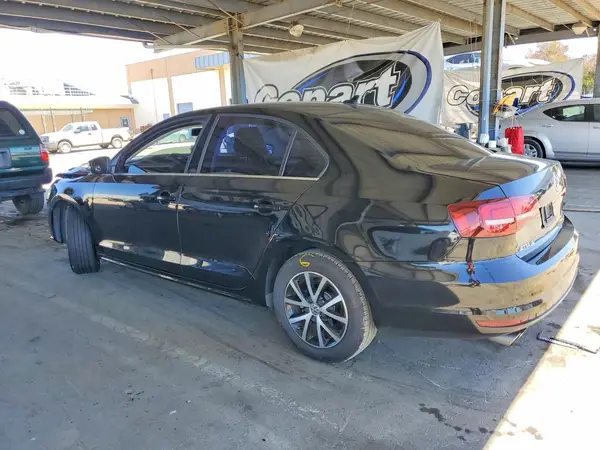 3VWDB7AJXHM219419 2017 VOLKSWAGEN JETTA - Image 2