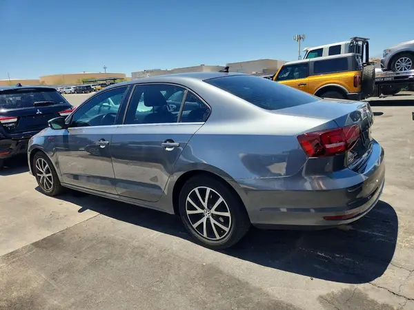 3VWDB7AJXHM220814 2017 VOLKSWAGEN JETTA - Image 2