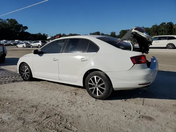 3VWDB7AJXHM242070 2017 VOLKSWAGEN JETTA - Image 2