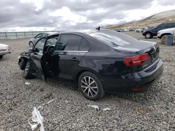 3VWDB7AJXHM265512 2017 VOLKSWAGEN JETTA - Image 2