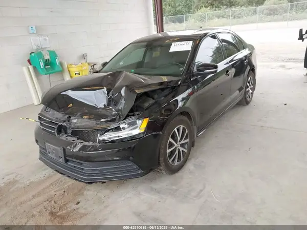 3VWDB7AJXHM272766 2017 VOLKSWAGEN JETTA - Image 2