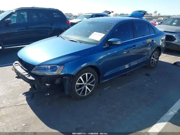 3VWDB7AJXHM274906 2017 VOLKSWAGEN JETTA - Image 2