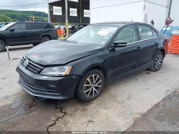 3VWDB7AJXHM275277 2017 VOLKSWAGEN JETTA - Image 2