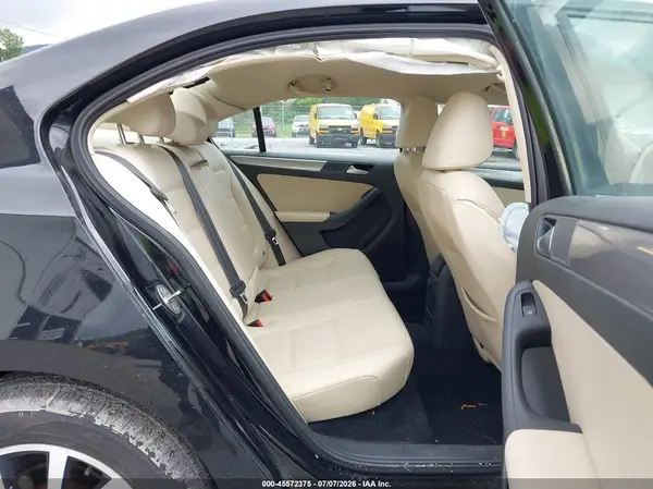 3VWDB7AJXHM275277 2017 VOLKSWAGEN JETTA - Image 8