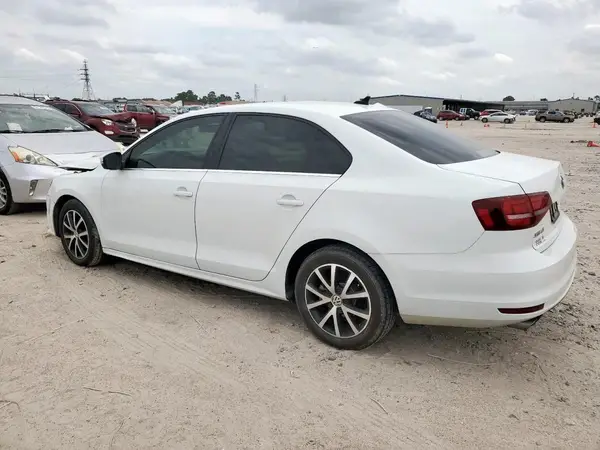 3VWDB7AJXHM305796 2017 VOLKSWAGEN JETTA - Image 2