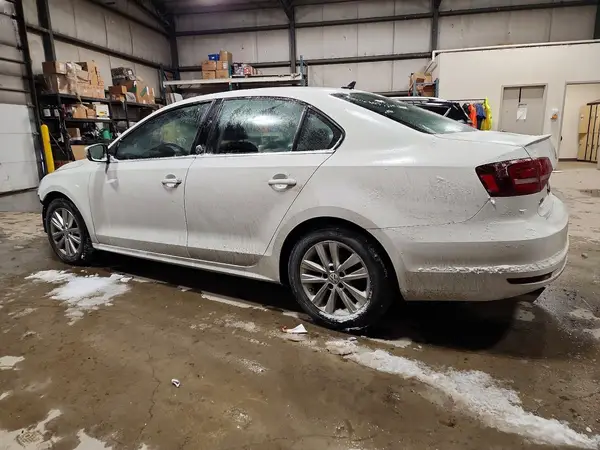 3VWDB7AJXHM307709 2017 VOLKSWAGEN JETTA - Image 2