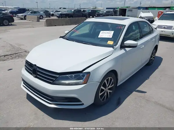 3VWDB7AJXHM308309 2017 VOLKSWAGEN JETTA - Image 2
