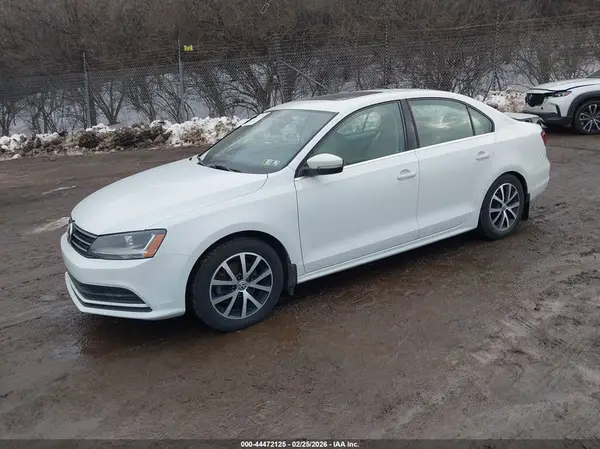 3VWDB7AJXHM309203 2017 VOLKSWAGEN JETTA - Image 2