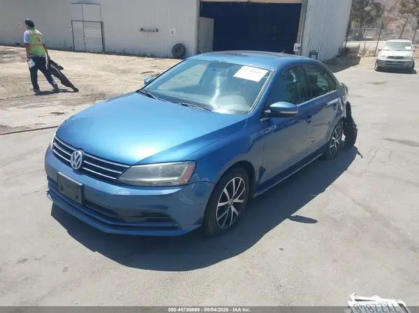 3VWDB7AJXHM338913 2017 VOLKSWAGEN JETTA - Image 2