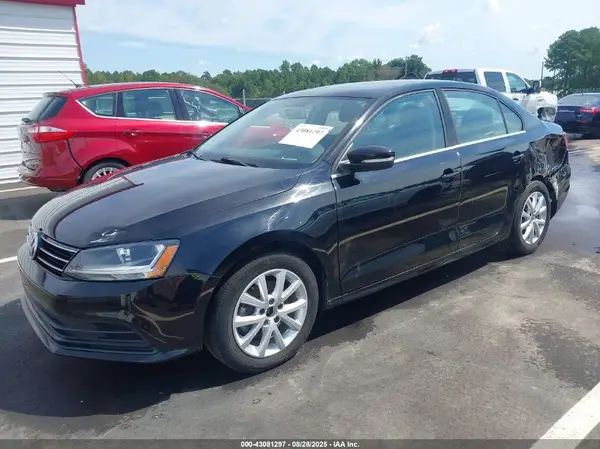 3VWDB7AJXHM342587 2017 VOLKSWAGEN JETTA - Image 2