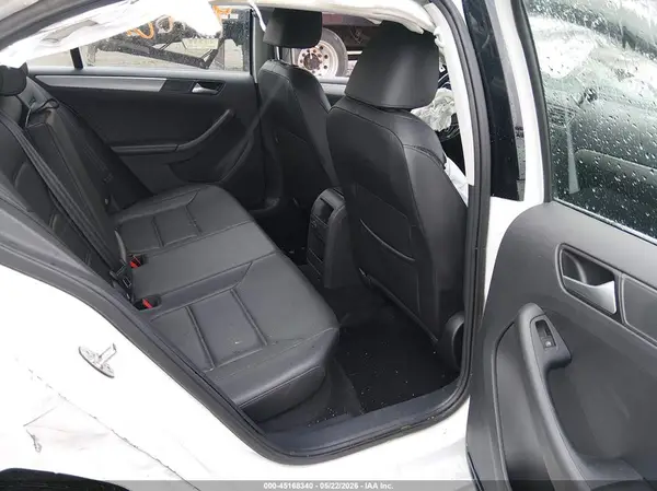 3VWDB7AJXHM349829 2017 VOLKSWAGEN JETTA - Image 8