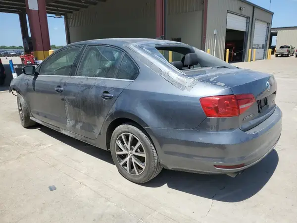 3VWDB7AJXHM357610 2017 VOLKSWAGEN JETTA - Image 2